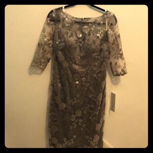 Social occasions formal dress NEVER BEEN WORN
